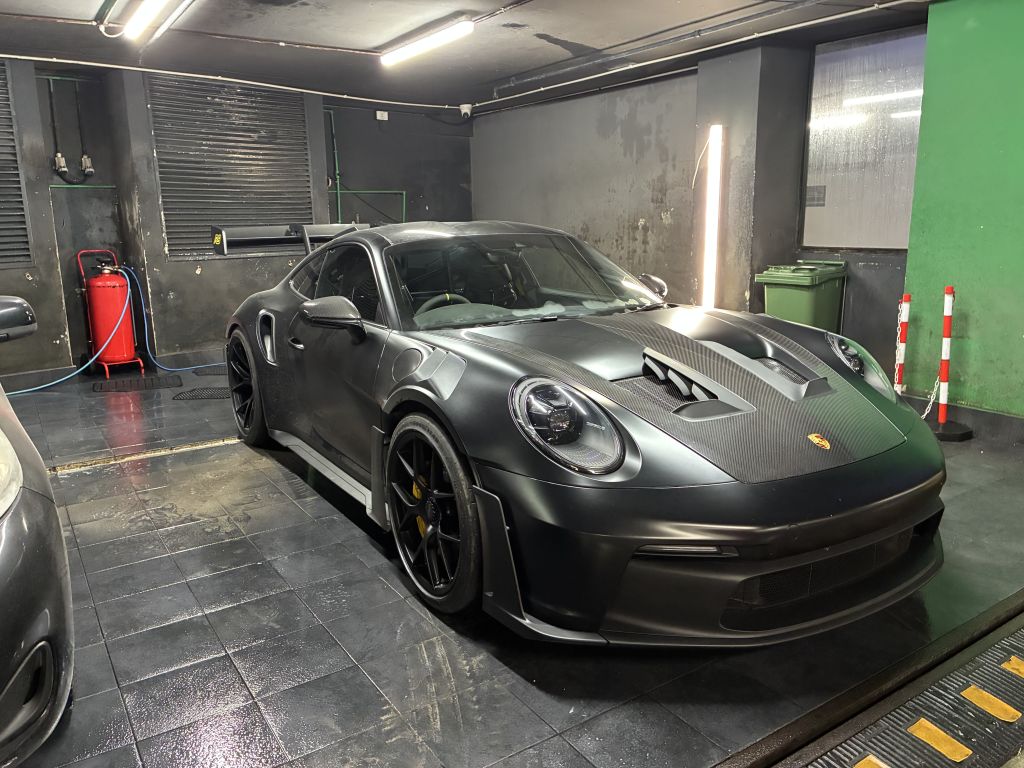 Porsche 911 Turbo after a premium wash at Globowax Malta